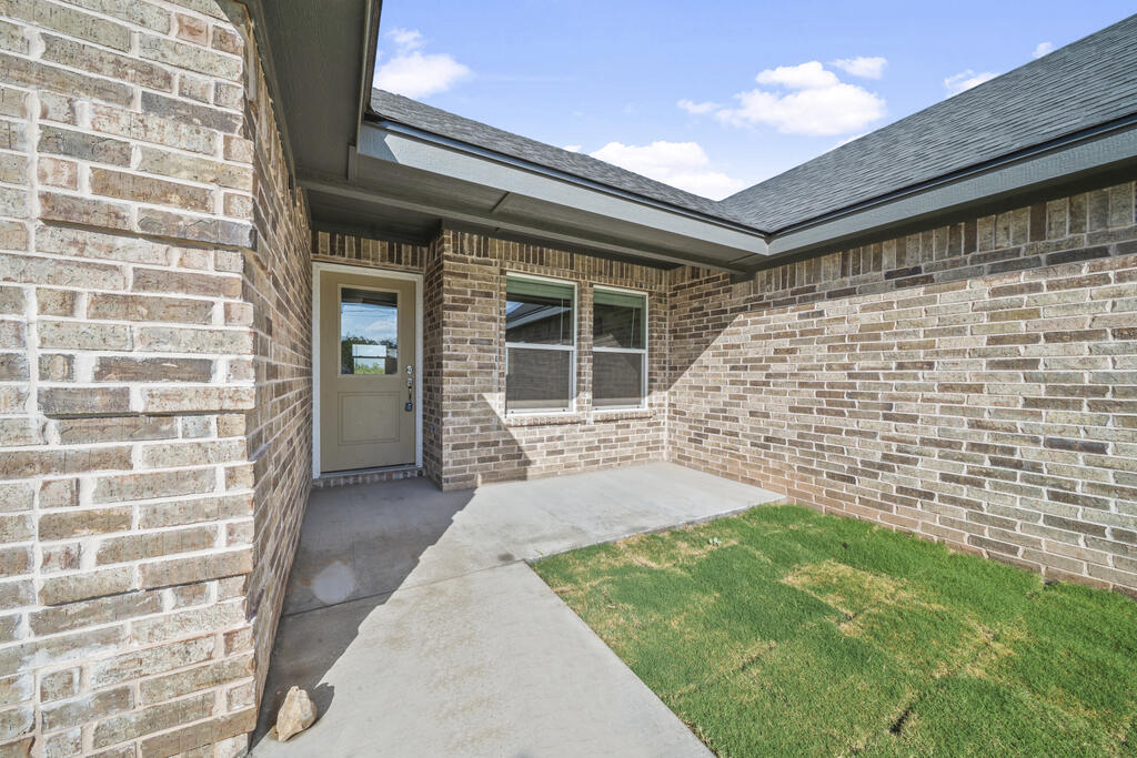 Exterior of 615 Ridgeroad Dr